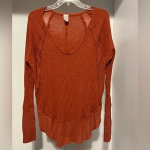 XS Free People burnt orange waffle long sleeve